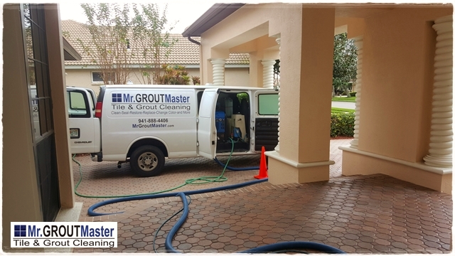 Professional tile and grout cleaning - Siesta Key, FL grout cleaning